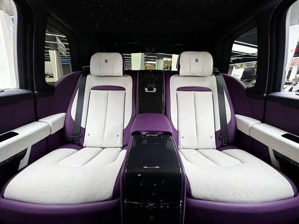 Cullinan 2020 Black Badge купить на сайте DeffCars