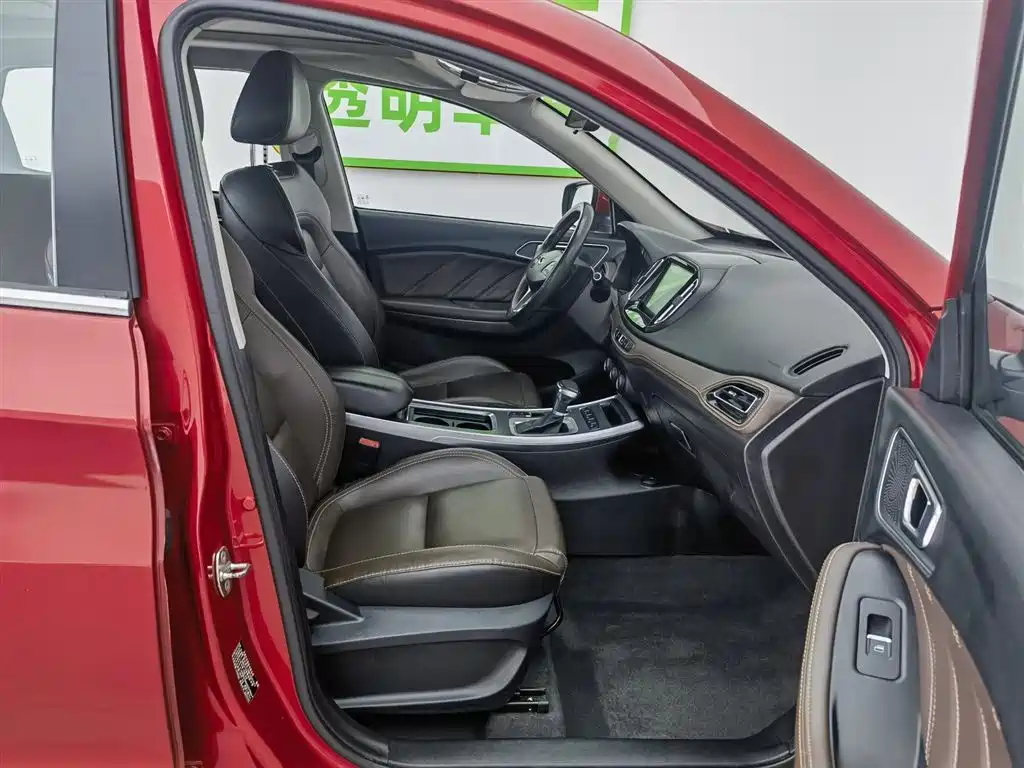 Tiggo 7 2018 1.5T Automatic Deluxe Edition National V купить на сайте DeffCars
