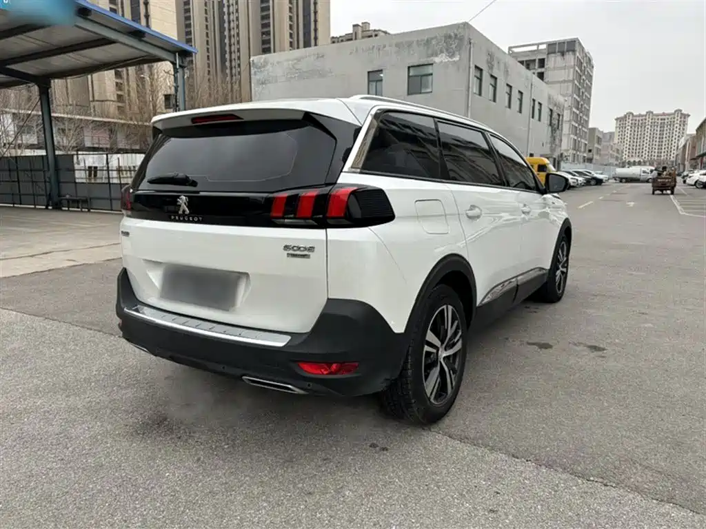 Peugeot 5008 2019 380THP 7-seater Elite Edition купить на сайте DeffCars