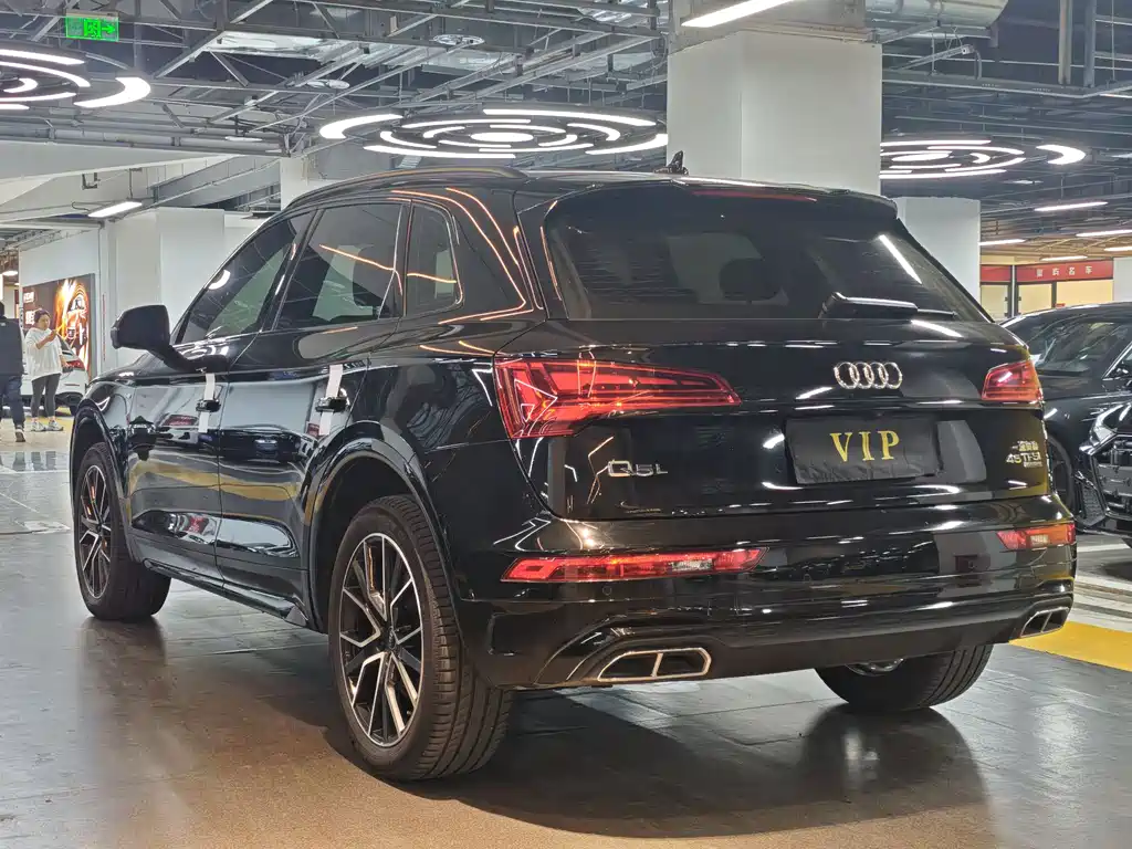 Audi Q5L 2023 40T luxury and dynamic model купить на сайте DeffCars