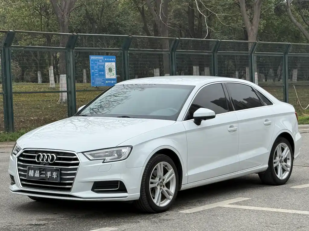 Audi A3 2020 Limousine 35 TFSI Enterprising National VI купить на сайте DeffCars