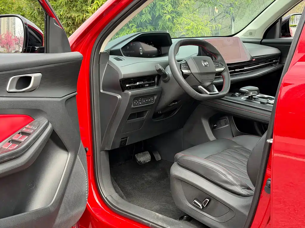 Changan CS55PLUS 2022 second generation 1.5T DCT pilot model купить на сайте DeffCars