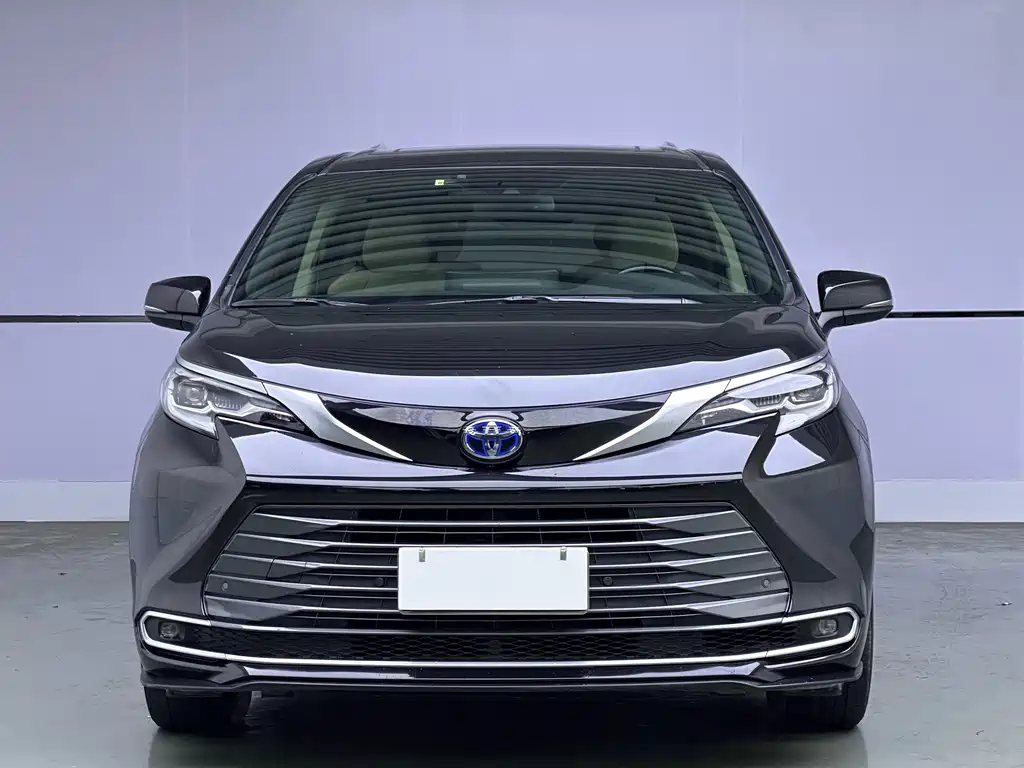 SIENNA 2021 2.5L Hybrid Extreme Edition купить на сайте DeffCars