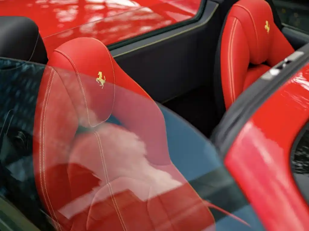 Ferrari F8 2020 Spider 3.9T V8 купить на сайте DeffCars