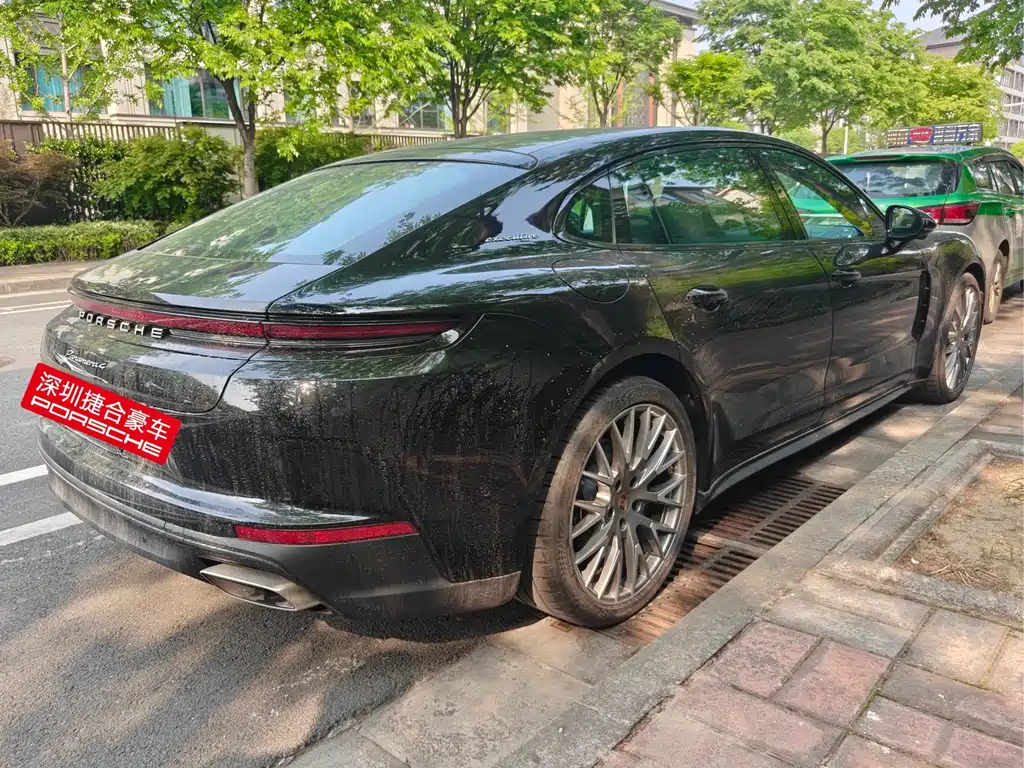 Panamera 2026 Panamera 4 Executive Extended Edition 2.9T купить на сайте DeffCars