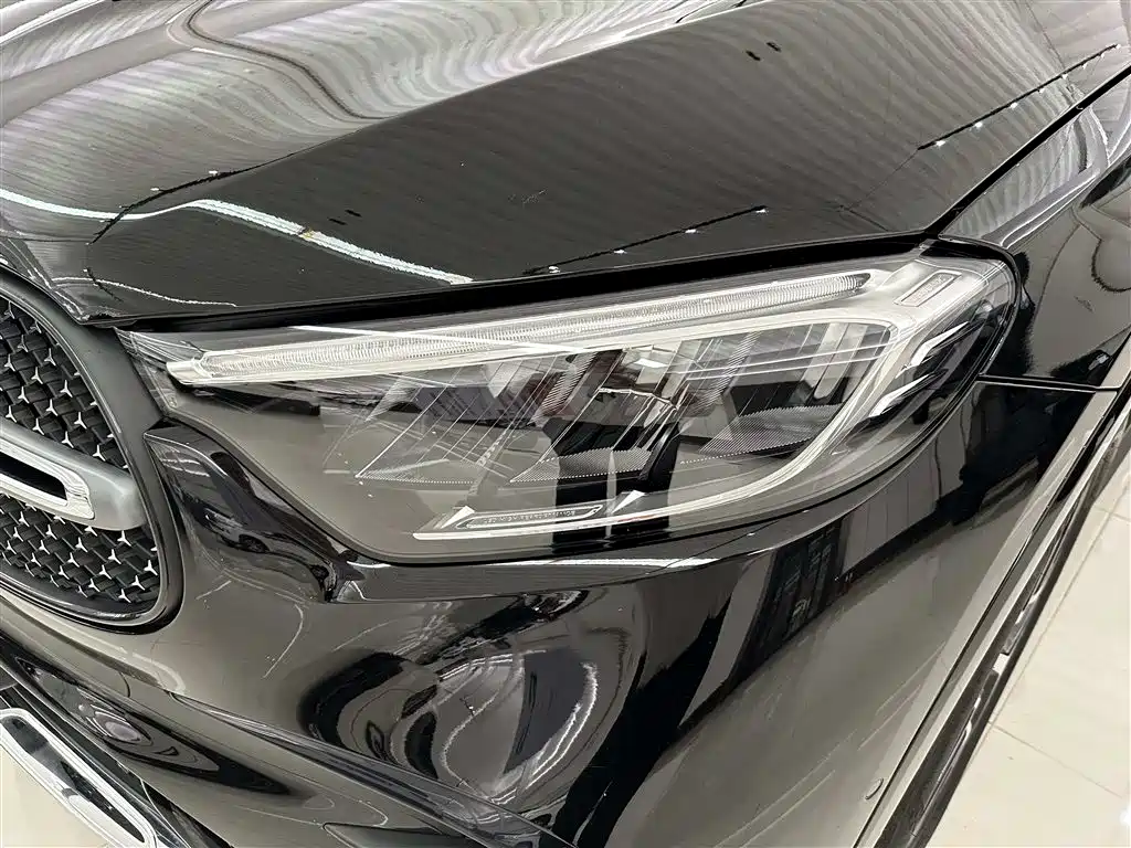 Mercedes-Benz GLC 2023 GLC 260 L 4MATIC luxury model 5 seats купить на сайте DeffCars