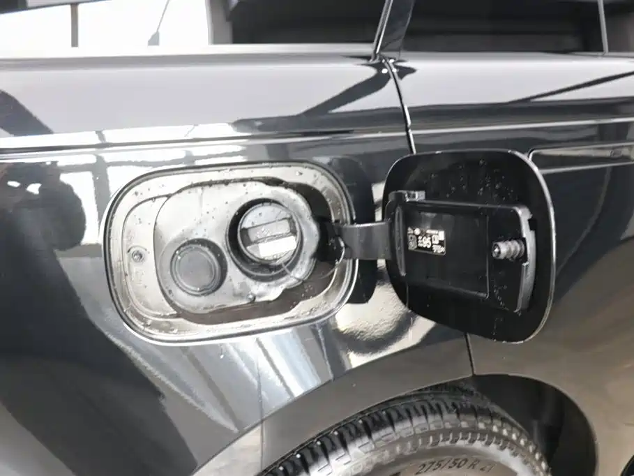 Range Rover 2025 3.0 L6 400PS Extended Edition купить на сайте DeffCars