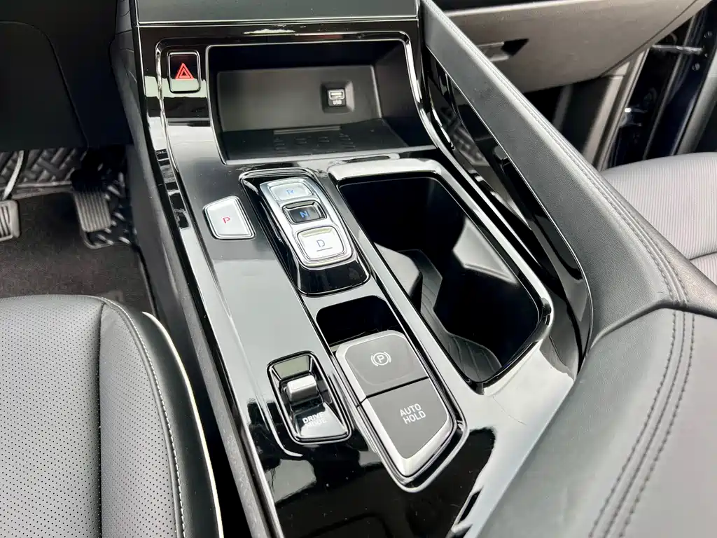 Kusitu 2021 380TGDi Smart Love Flagship Edition TOP Premium купить на сайте DeffCars
