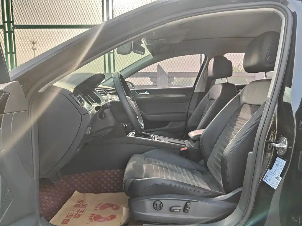 Magotan 2017 330TSI DSG luxury model купить на сайте DeffCars