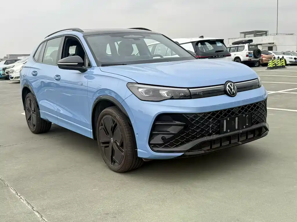 Tiguan L 2024 PRO 380TSI four-wheel drive R-Line Zhizun Edition купить на сайте DeffCars