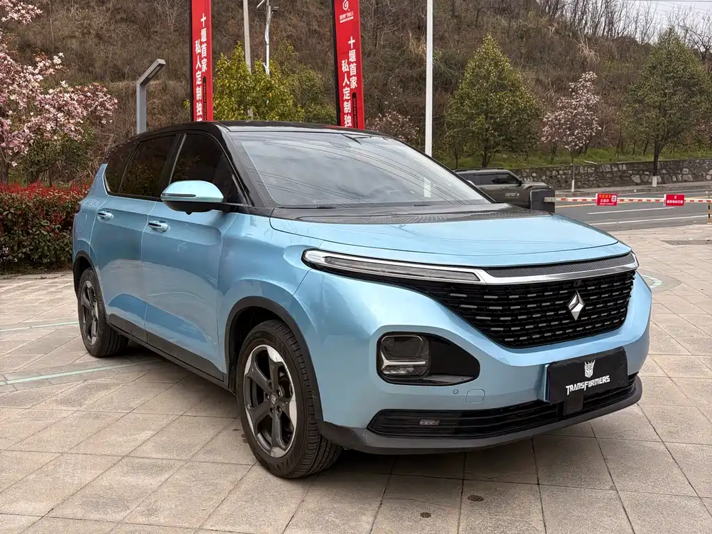 Baojun RM-5 2019 1.5T CVT 24-hour online luxury model 5 seats купить на сайте DeffCars