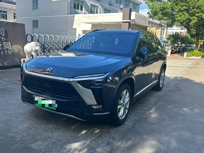 NIO ES8 2020 450KM six-seater version купить на сайте DeffCars