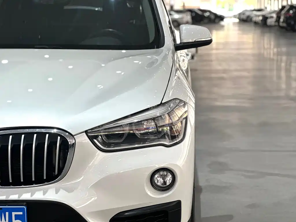BMW X1 2018 sDrive20Li Leading Model купить на сайте DeffCars