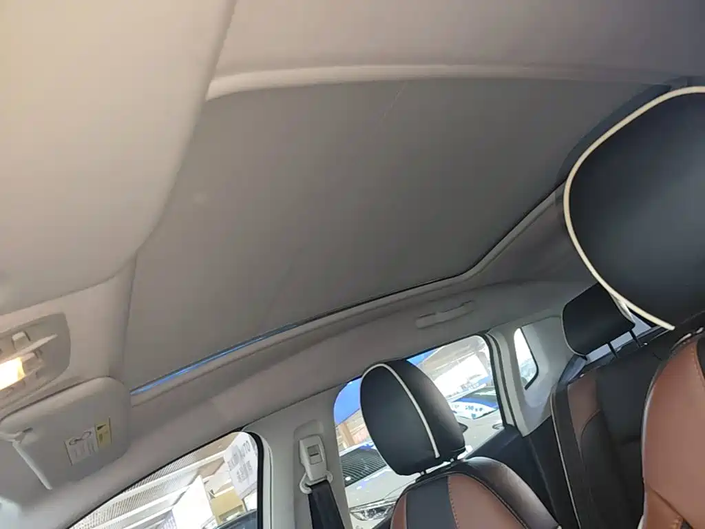 Peugeot 2008 2014 1.6L Automatic Fashion Edition купить на сайте DeffCars