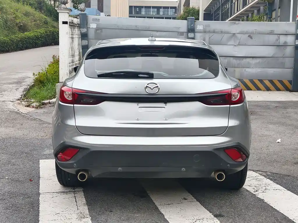 Mazda CX-4 2018 2.0L automatic two-wheel drive Blue Sky Vibrant Edition National V купить на сайте DeffCars