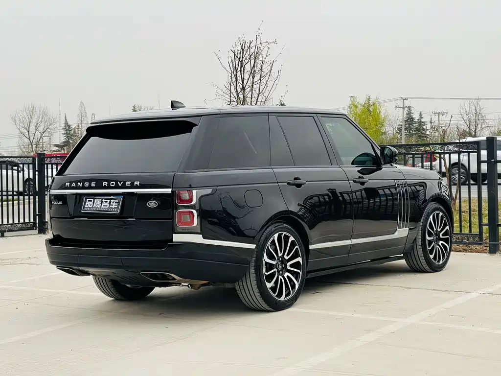 Range Rover 2022 3.0 L6 360PS Legacy Edition купить на сайте DeffCars
