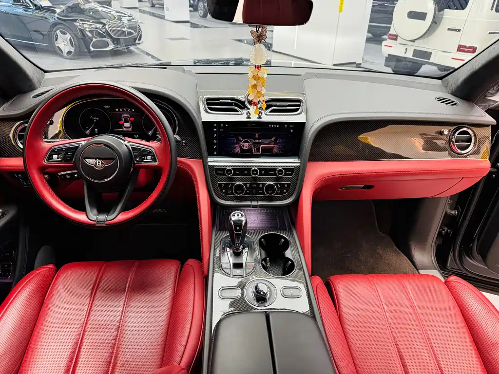 Bentayga 2021 4.0T V8 купить на сайте DeffCars