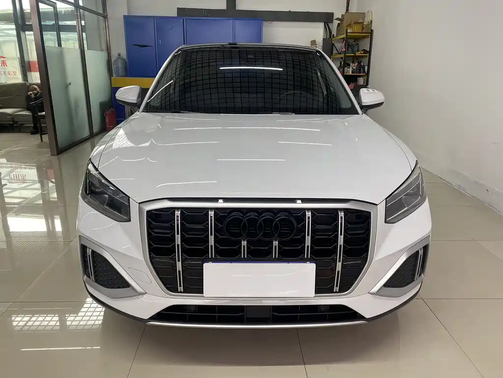 Audi Q2L 2022 35 TFSI fashionable and dynamic купить на сайте DeffCars