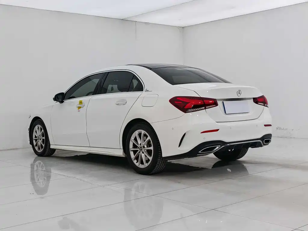 Mercedes-Benz A-Class 2020 Facelift A 200 L Sports Sedan Dynamic Type купить на сайте DeffCars