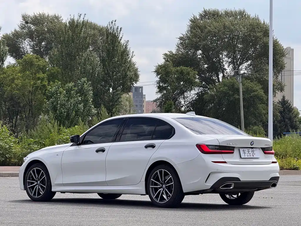 BMW 3 Series 2022 320Li M Sports Package купить на сайте DeffCars