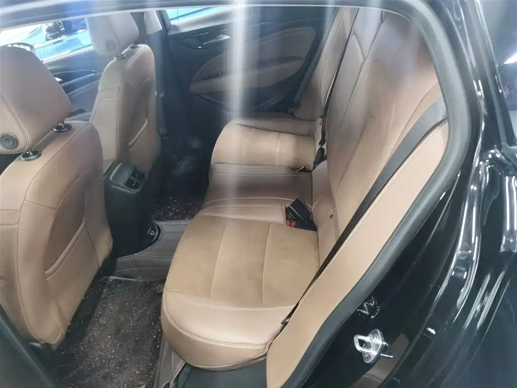 Regal 2023 552T smart model купить на сайте DeffCars