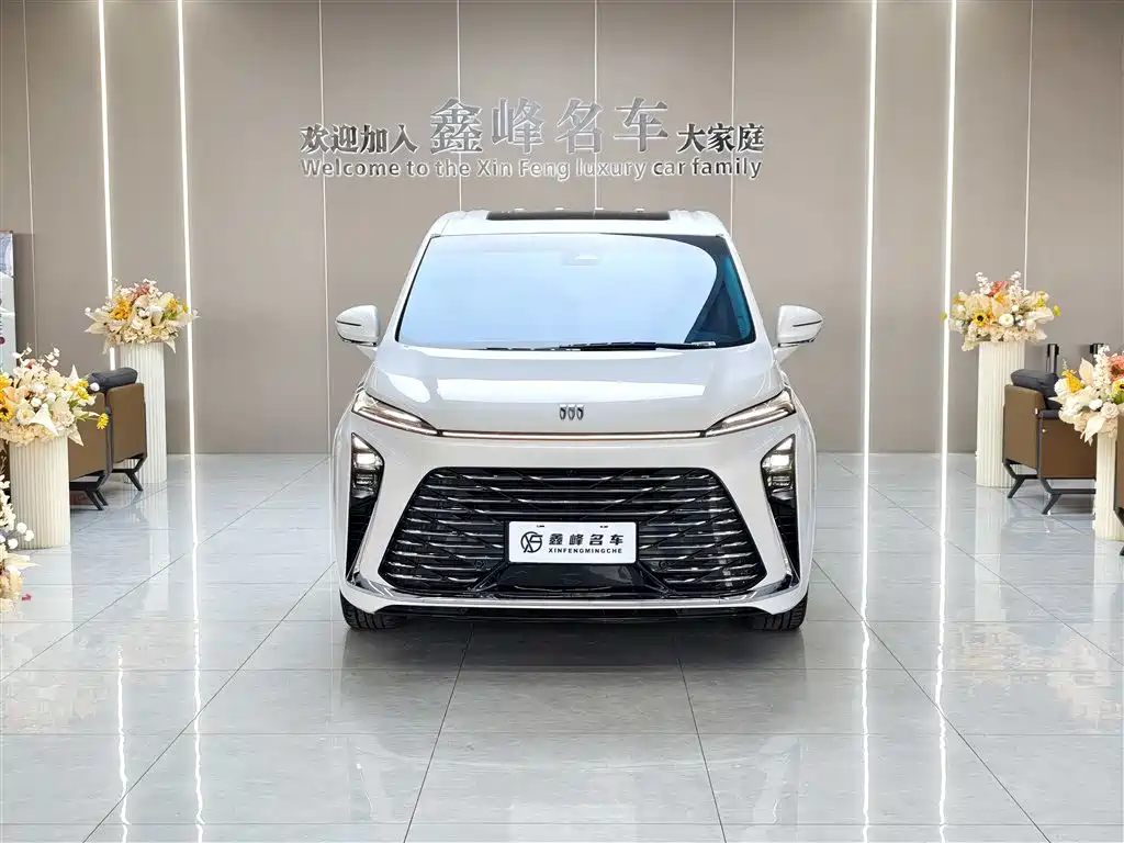 Buick GL8 2025 Lu Zun Smart Edition купить на сайте DeffCars