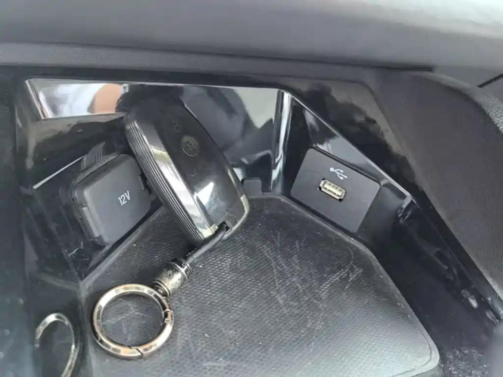 Escort 2021款 1.5L 自动钻石版 купить на сайте DeffCars
