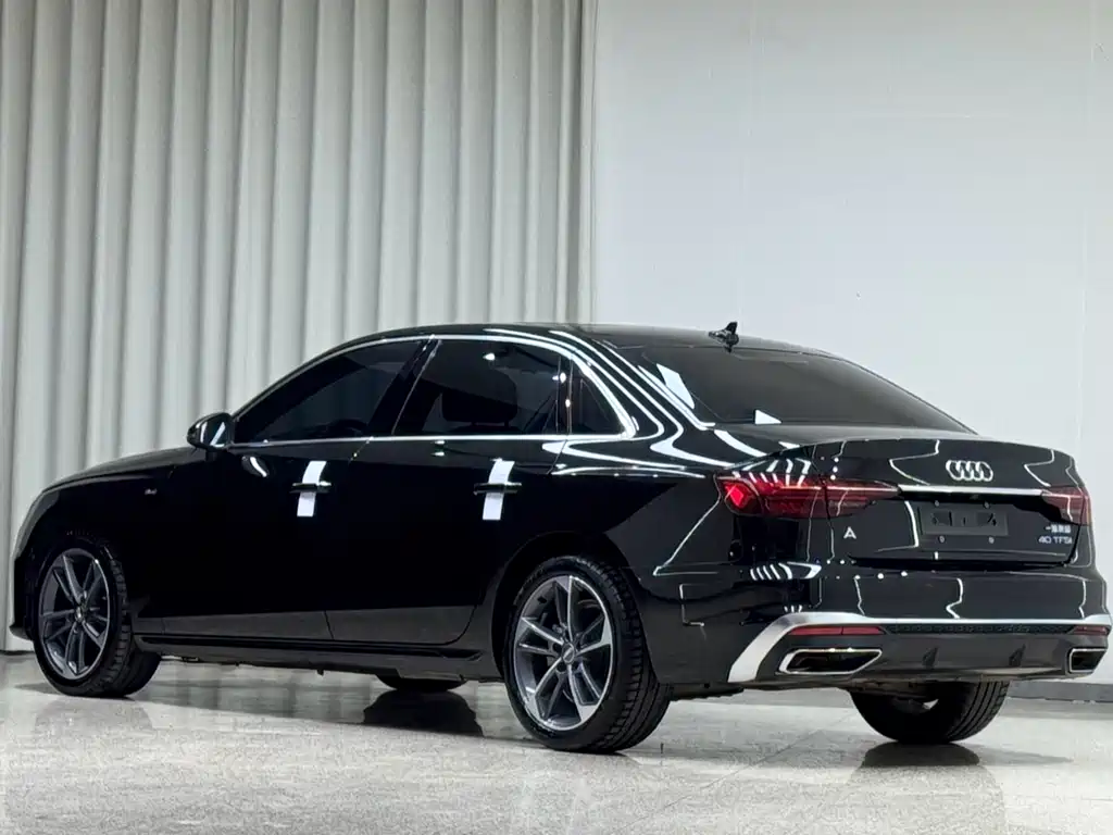 Audi A4L 2020 40 TFSI Fashionable and Dynamic купить на сайте DeffCars
