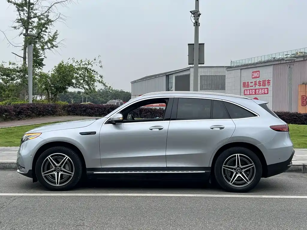 Mercedes-Benz EQC 2021 EQC 400 4MATIC купить на сайте DeffCars