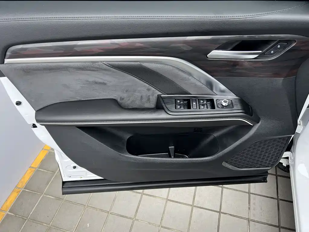 Haval H6 2023 National Fashion Edition 1.5T Automatic Urban Edition купить на сайте DeffCars