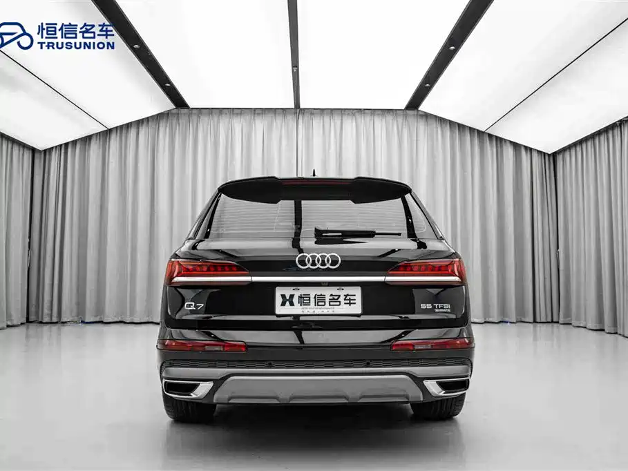 Audi Q7 2023 55 TFSI quattro S line sports купить на сайте DeffCars