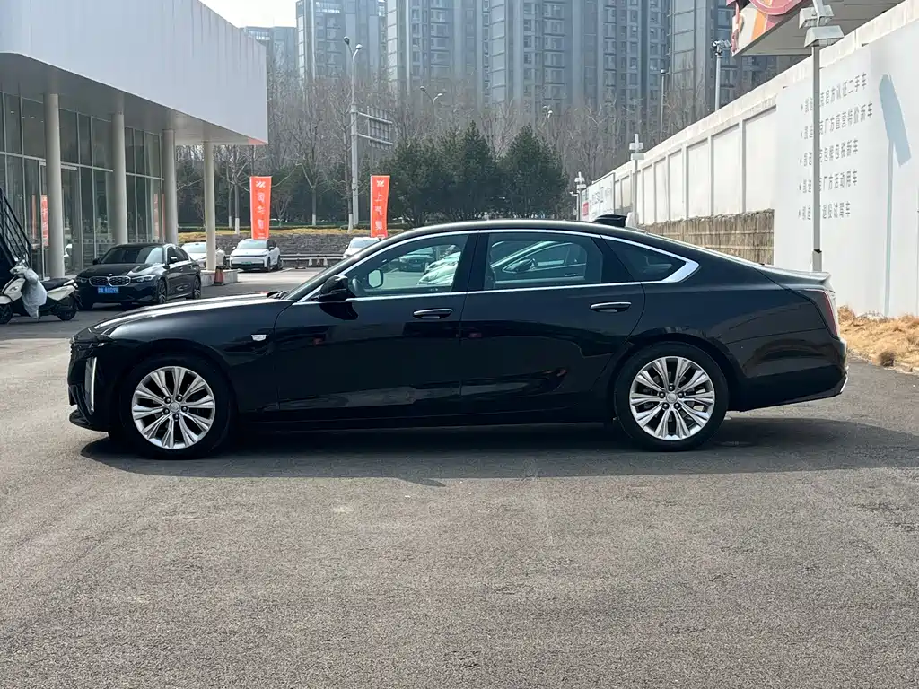 Cadillac CT6 2023 28T Platinum Type купить на сайте DeffCars
