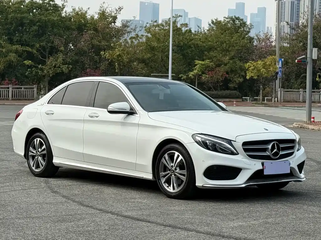 Mercedes-Benz C-Class 2018 C 200 L Sports Edition купить на сайте DeffCars