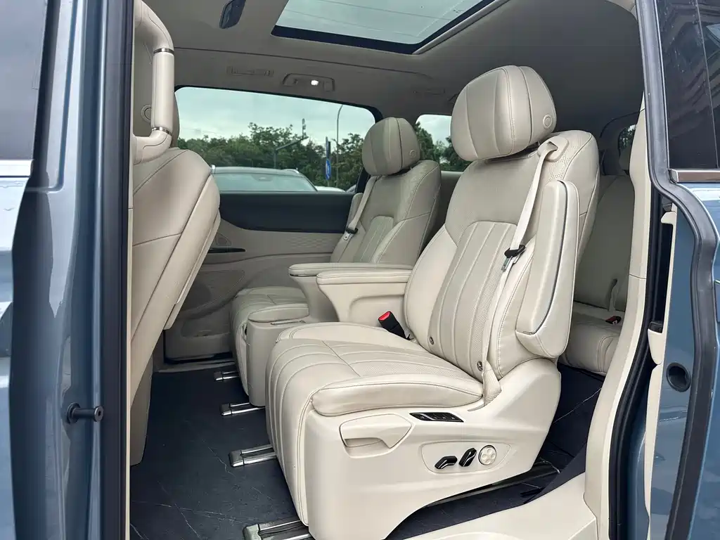 Lantu Dreamer 2022 Low Carbon Version Want + Smart Driving Package купить на сайте DeffCars