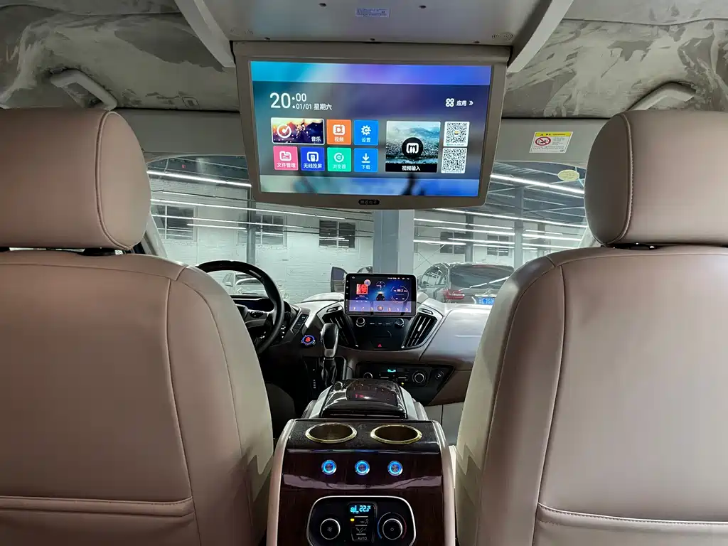 Tourio 2020 2.0T Automatic Elite Edition National VI купить на сайте DeffCars