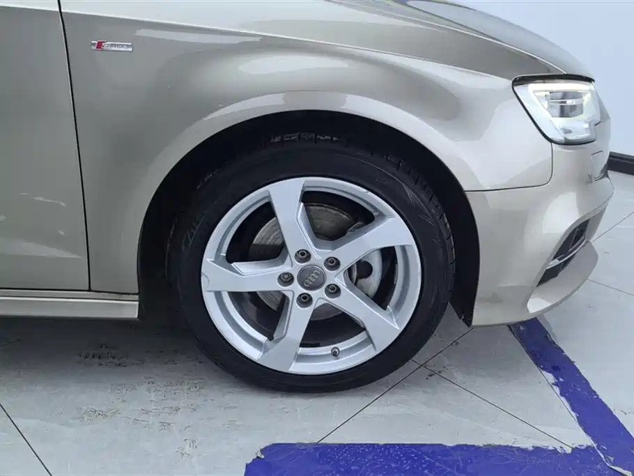 Audi A3 2018 30th anniversary model Sportback 35 TFSI fashionable model купить на сайте DeffCars