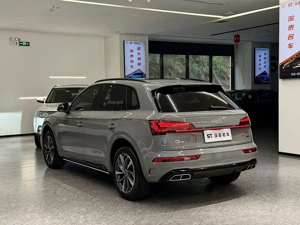 Audi Q5L 2025 40 TFSI luxury and dynamic model купить на сайте DeffCars