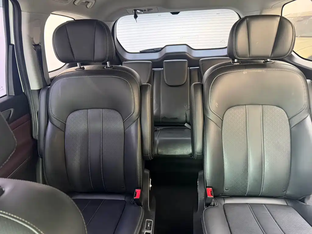 Trumpchi M6 2021 270T DCT Deluxe Edition (seven seats) купить на сайте DeffCars