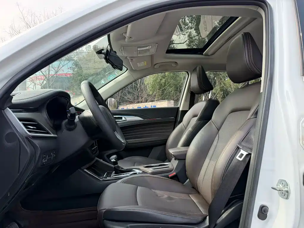 Changan CS35PLUS 2019 1.6L automatic Yuelian upgraded version купить на сайте DeffCars