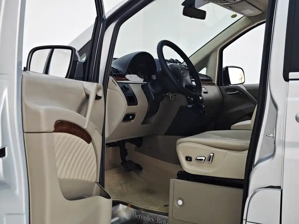 Viano 2012 2.5L Comfort Edition купить на сайте DeffCars