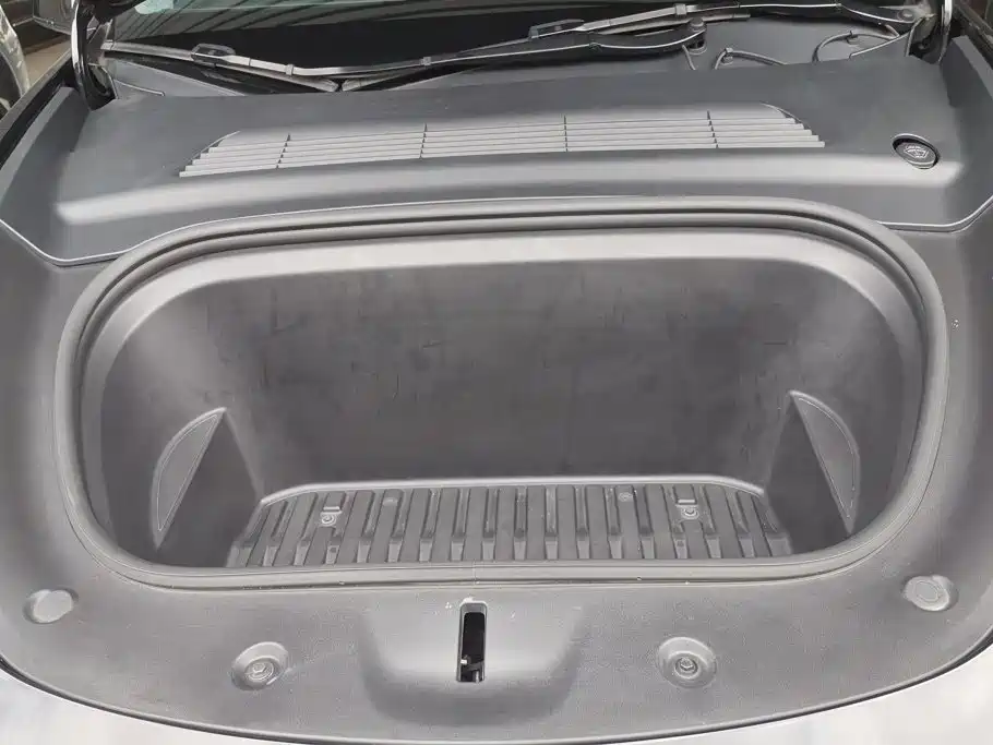 Model Y 2021 Long Range All-Wheel Drive 3D7 купить на сайте DeffCars