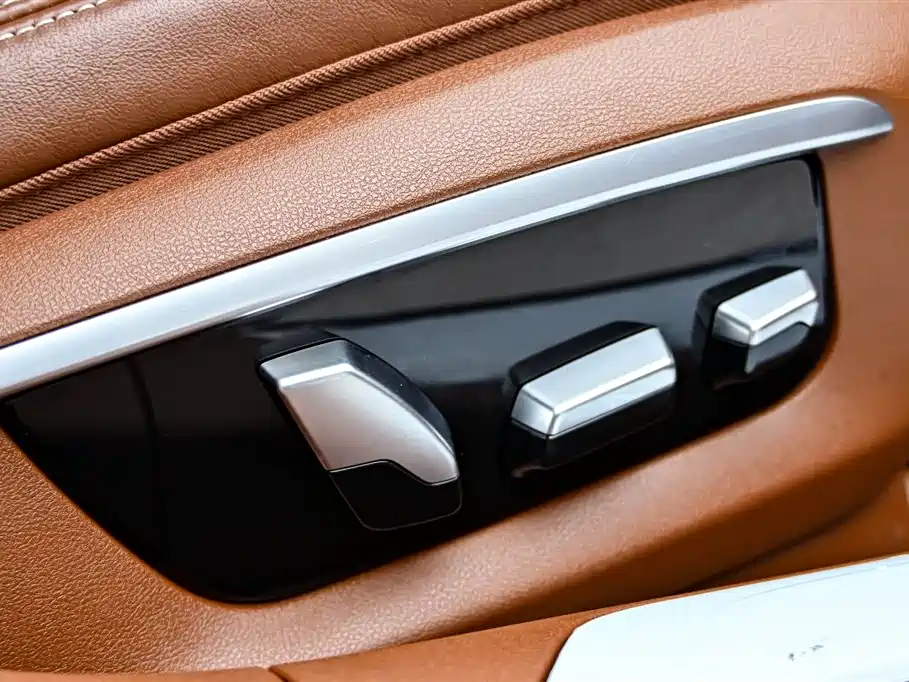 BMW 7 Series 2019 facelift 740Li xDrive Executive M Sports Package купить на сайте DeffCars