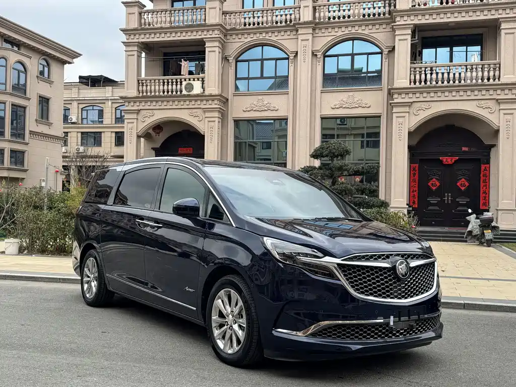 Buick GL8 2021 Avenir Four-seater Premium Edition купить на сайте DeffCars