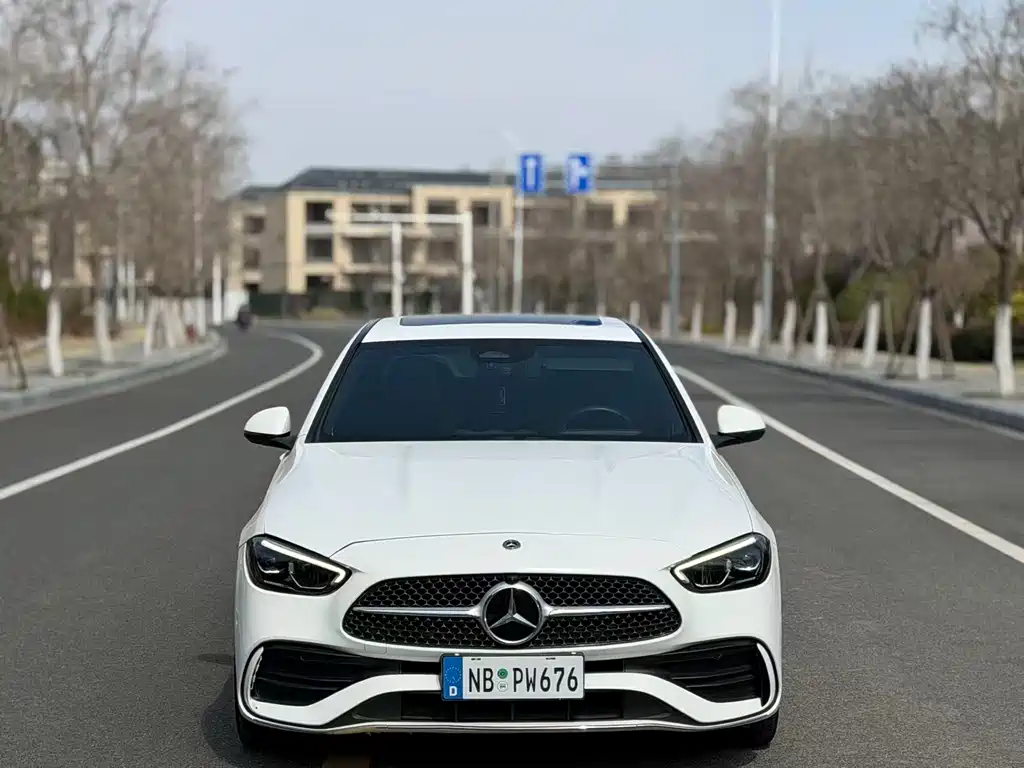 Mercedes-Benz C-Class 2024 facelift C 200 L sports version купить на сайте DeffCars