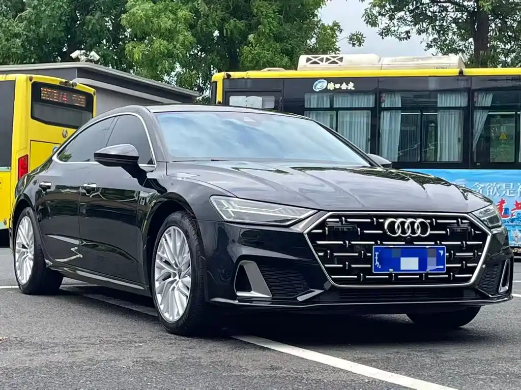 Audi A7L 2024 45TFSI S-line Dream-Building Crystal Package купить на сайте DeffCars