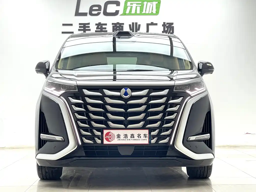 Denza D9 2025 DM-i smart driving version 1020 four-wheel drive flagship model купить на сайте DeffCars