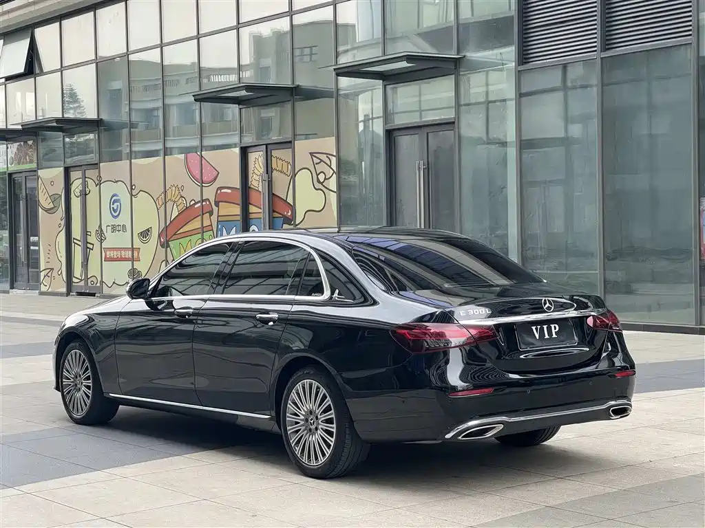 Mercedes-Benz E-Class 2022 E 300 L Luxury Model купить на сайте DeffCars