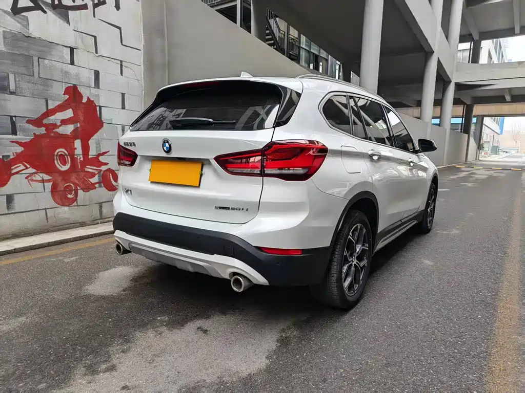 BMW X1 2022 sDrive20Li Fashion Model купить на сайте DeffCars