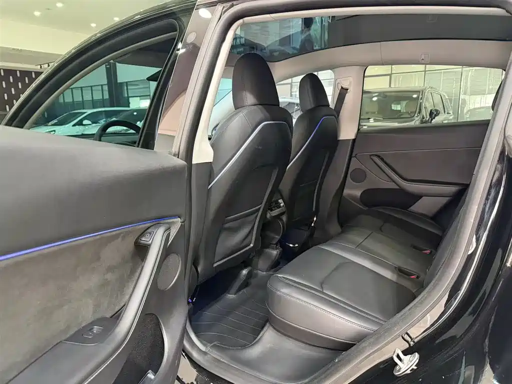 Model Y 2022 facelift rear-wheel drive version купить на сайте DeffCars