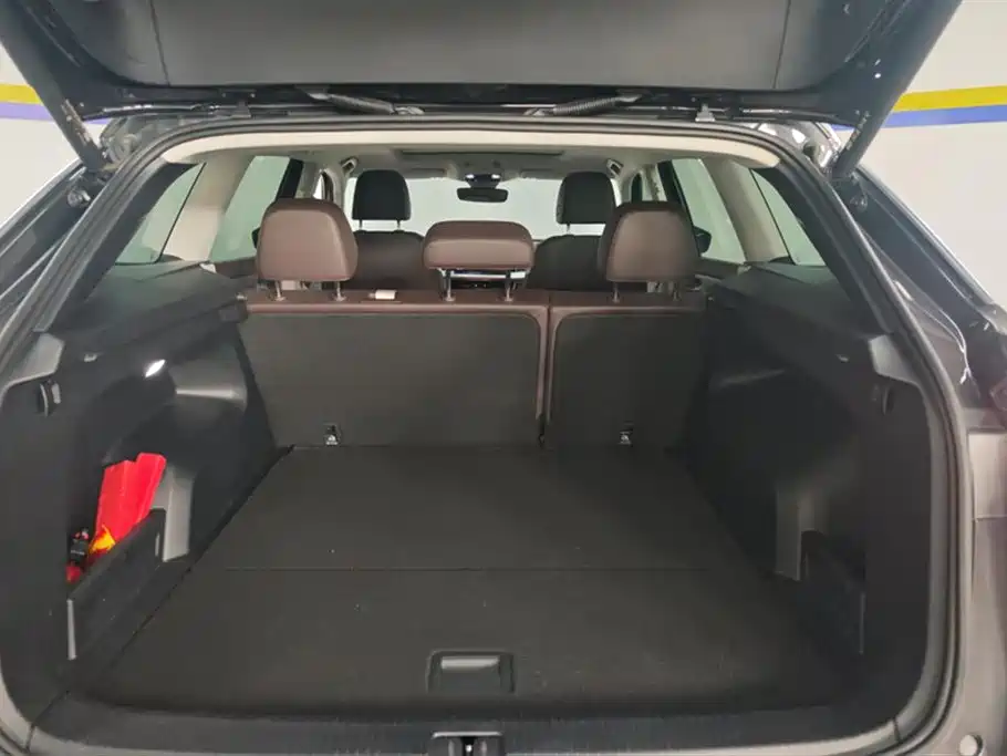 Lanxun 2023 380TSI four-wheel drive R-Line cruise version купить на сайте DeffCars